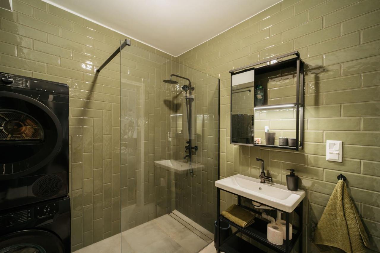 Monkey Suite Budapest Exterior photo